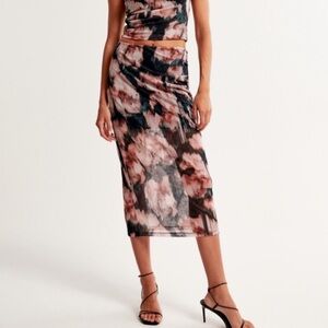 Abercrombie & Fitch Floral Midi Skirt